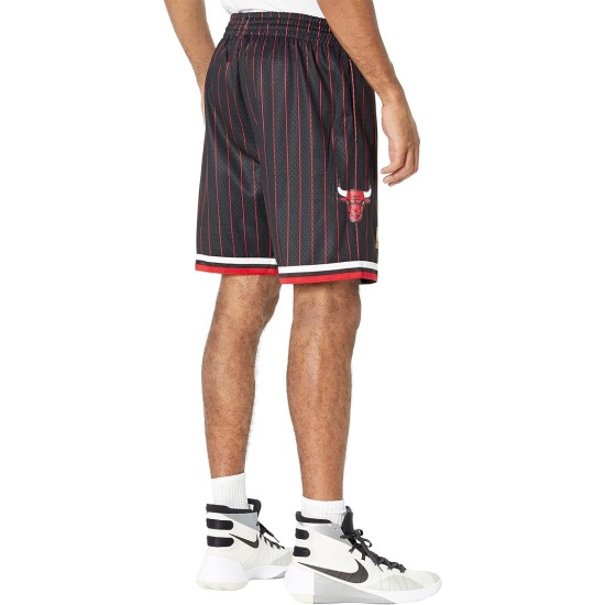  Chicago Bulls Men's Alternate 1996-97 Swingman Shorts