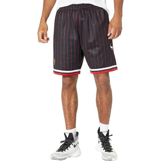  Chicago Bulls Men's Alternate 1996-97 Swingman Shorts